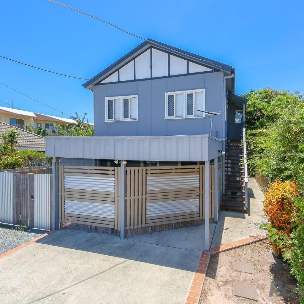 2/6 CAROLINE ST, WOODY POINT, QLD 4019