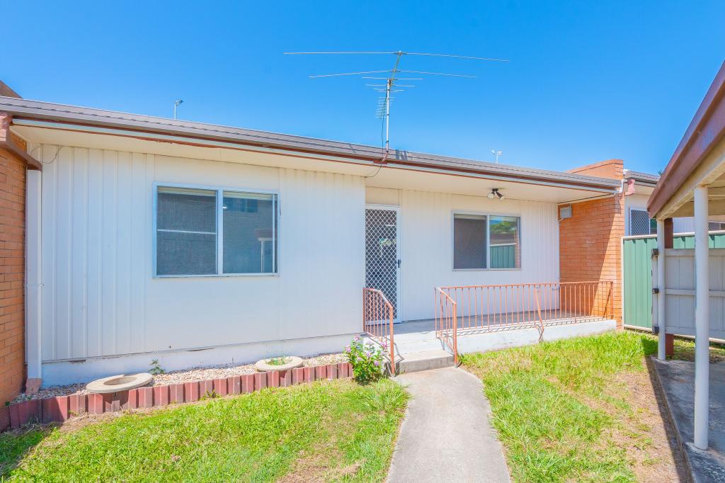 2/331 Scarborough Rd, Scarborough, QLD 4020