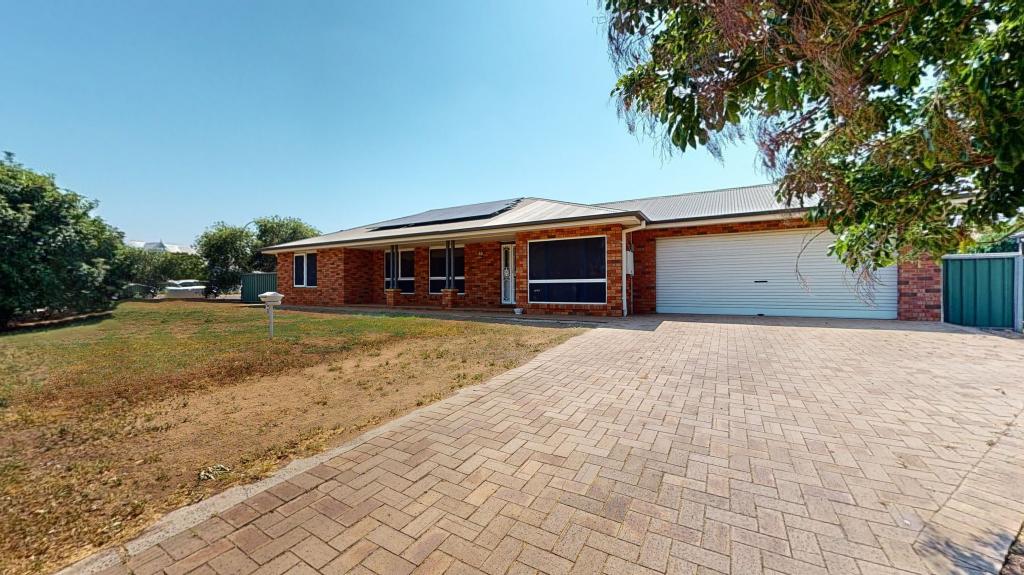 3 Grevillea Cl, Dubbo, NSW 2830