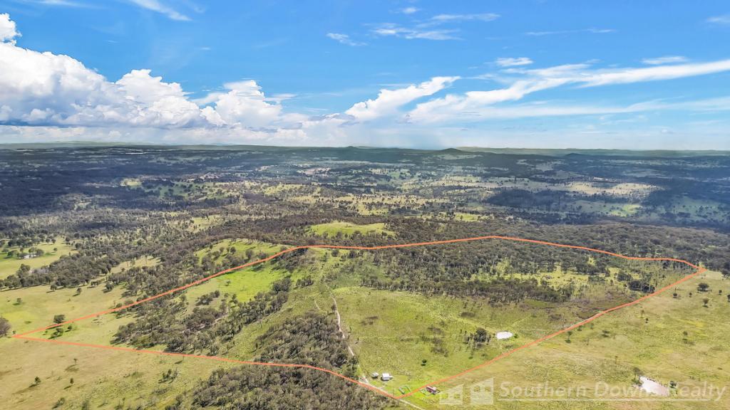  LOCHIEL RD, DALVEEN, QLD 4374