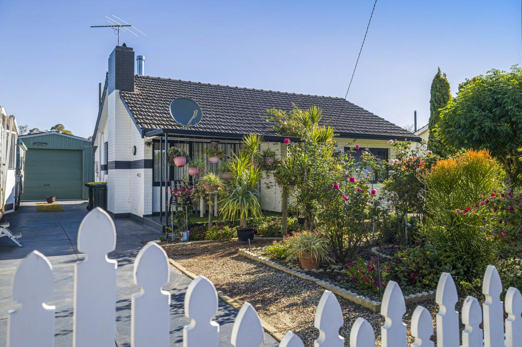 1 Sheen Way, Bullsbrook, WA 6084