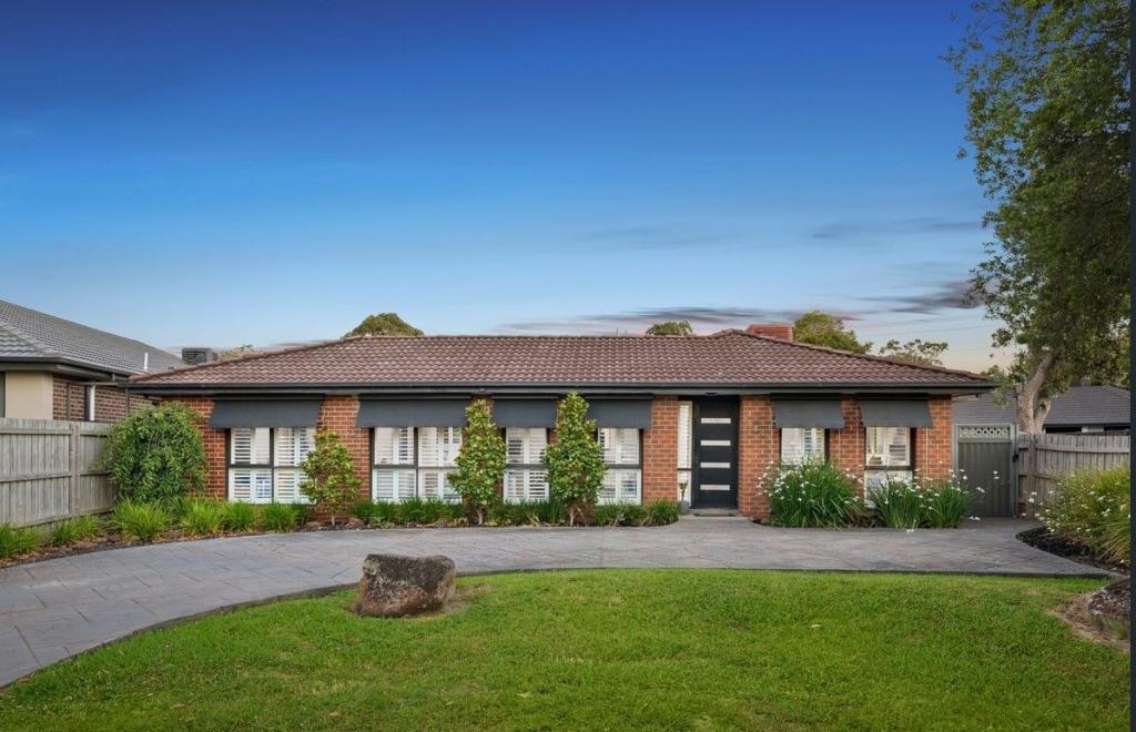 25 Balladonia Rd, Rowville, VIC 3178