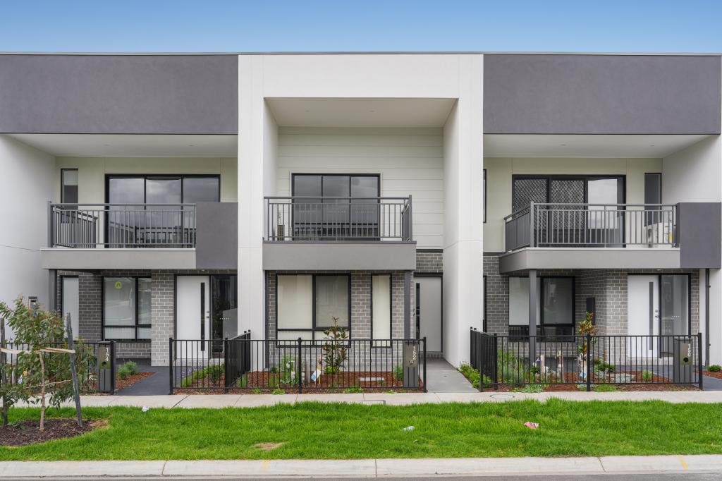 152 Railway Pde, Kalkallo, VIC 3064