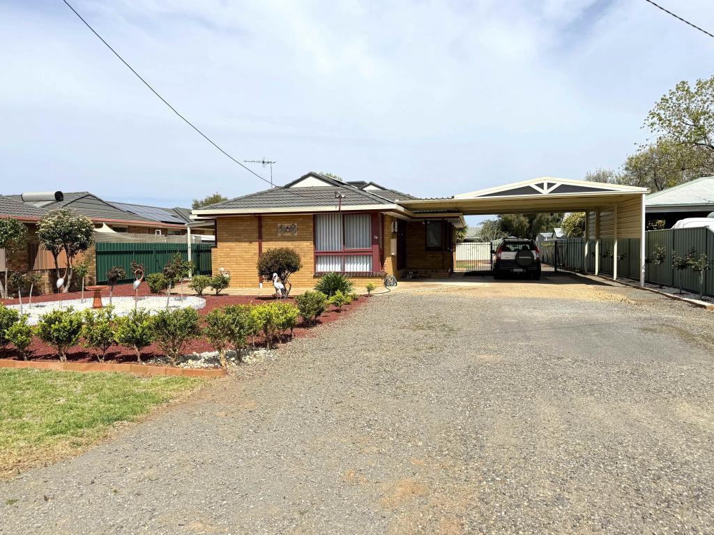 28 Elder Rd, Griffith, NSW 2680
