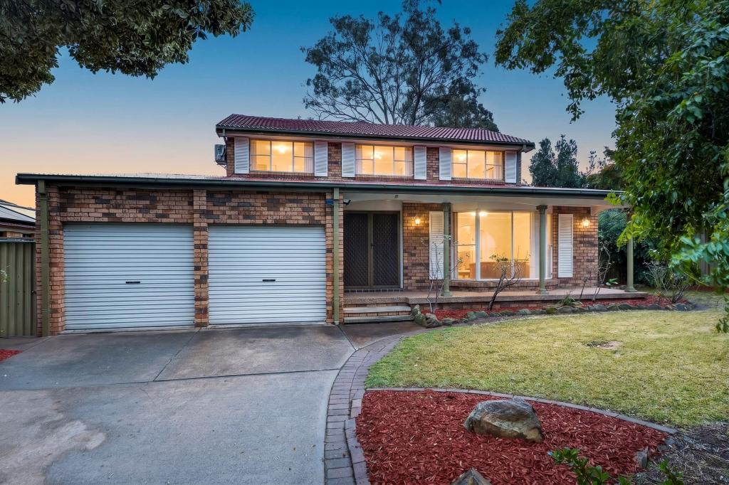21 Bensbach Rd, Glenfield, NSW 2167