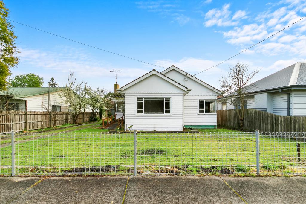 10 Vale St, Moe, VIC 3825