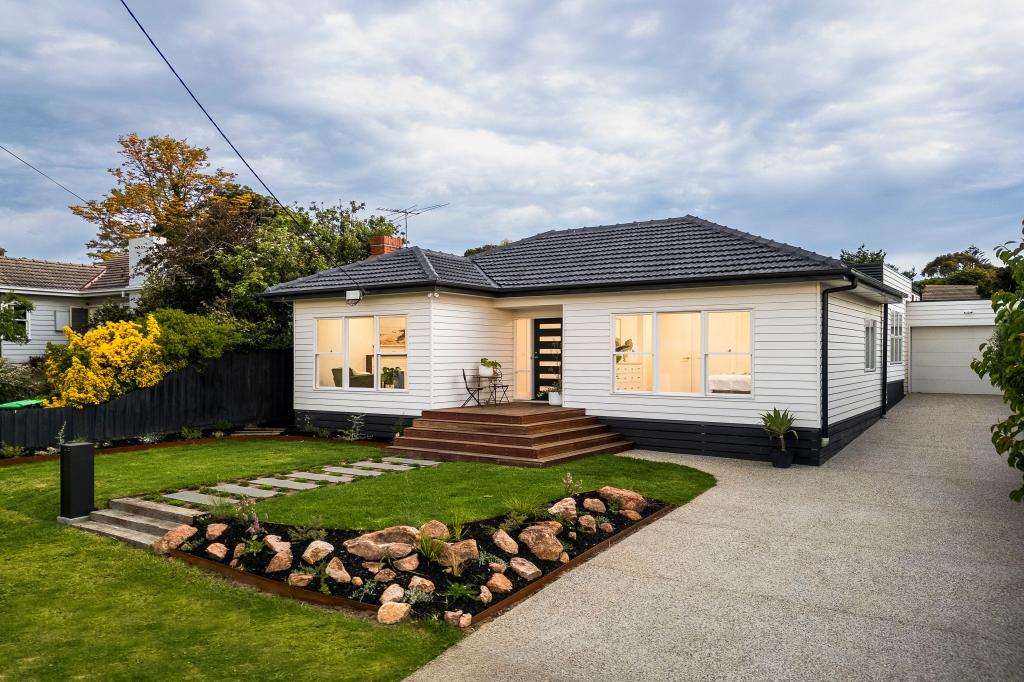 22 Hoadley Ave, Frankston South, VIC 3199