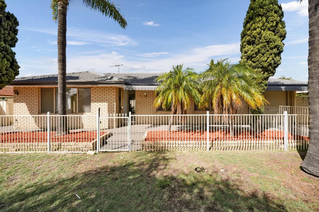 64 Discovery Dr, Thornlie, WA 6108