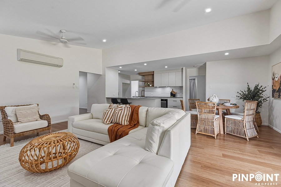 27 Palmetto Cres, Rural View, QLD 4740