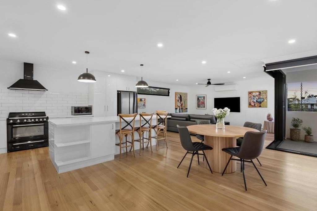 2/31 Olympic Pde, Dromana, VIC 3936