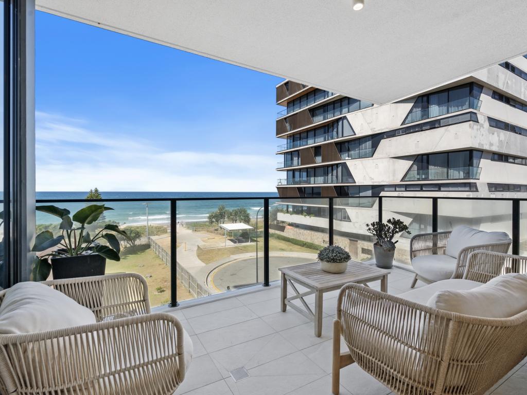 303/3 TWENTY THIRD AVE, PALM BEACH, QLD 4221