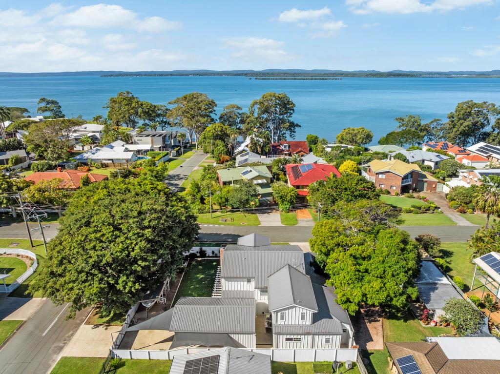 63 Broadwater Tce, Redland Bay, QLD 4165