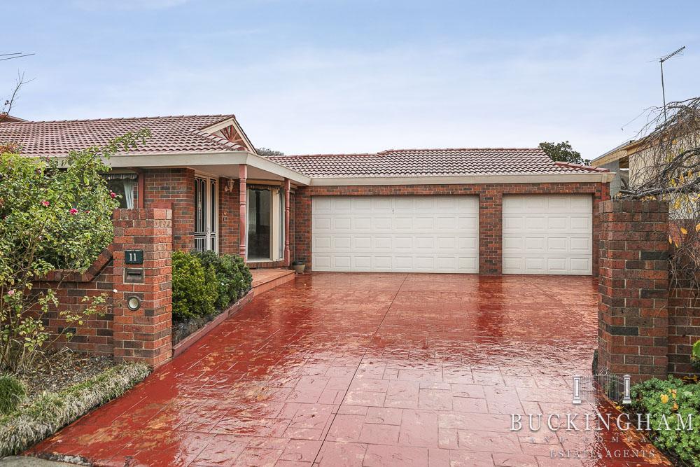 11 Jenna Cl, Greensborough, VIC 3088