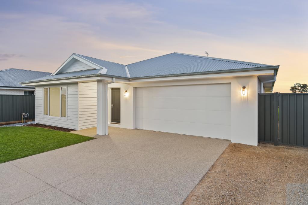 118 Bruton St, Tocumwal, NSW 2714