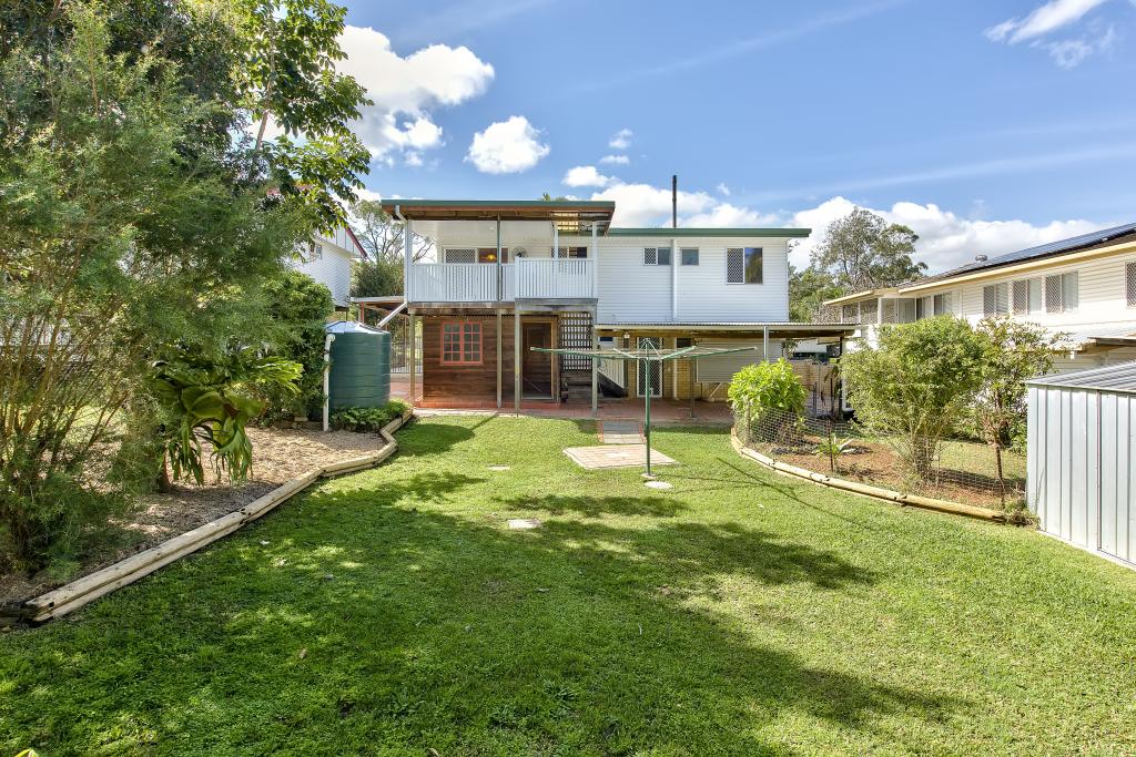 12 Caladenia Ct, Everton Hills, QLD 4053