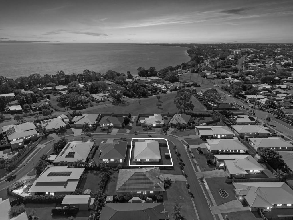 23 Seahaven Cct, Pialba, QLD 4655