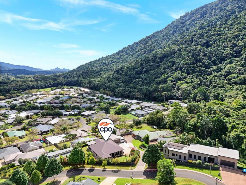 9 Lowther Cl, Redlynch, QLD 4870