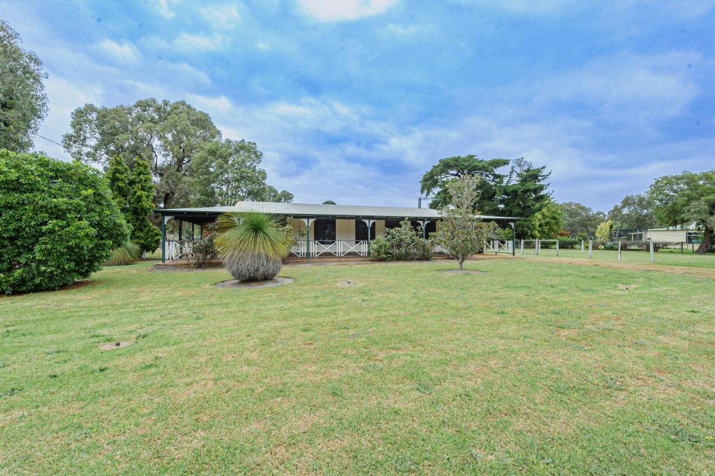 67 Chittering St, Muchea, WA 6501