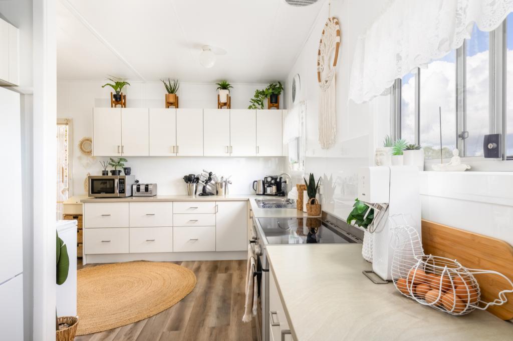 4 COWPER ST, STROUD, NSW 2425