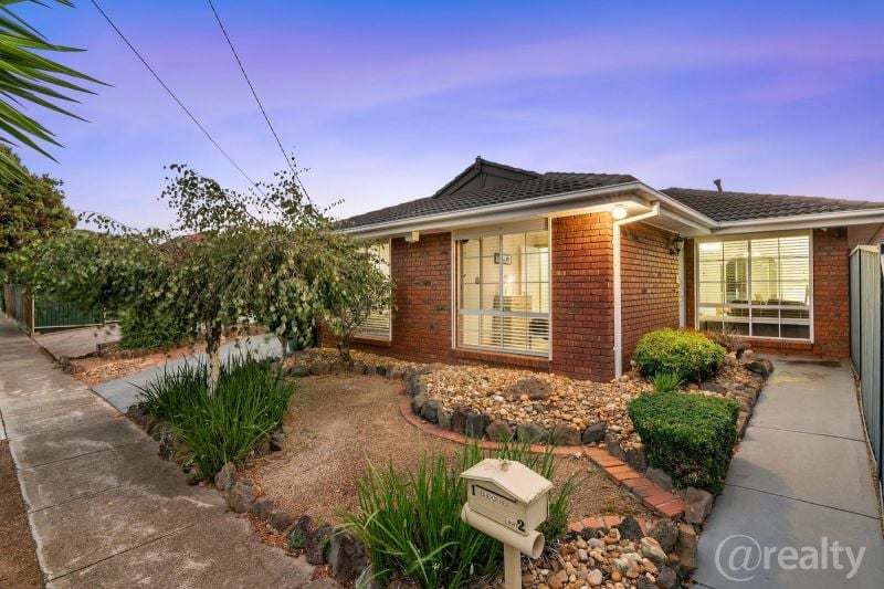 2/1 Budgeree Pl, Hoppers Crossing, VIC 3029