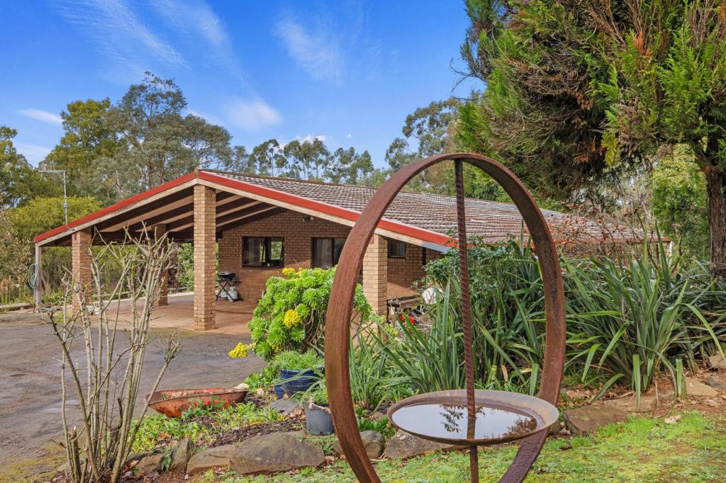 1 Haw St, Leongatha, VIC 3953