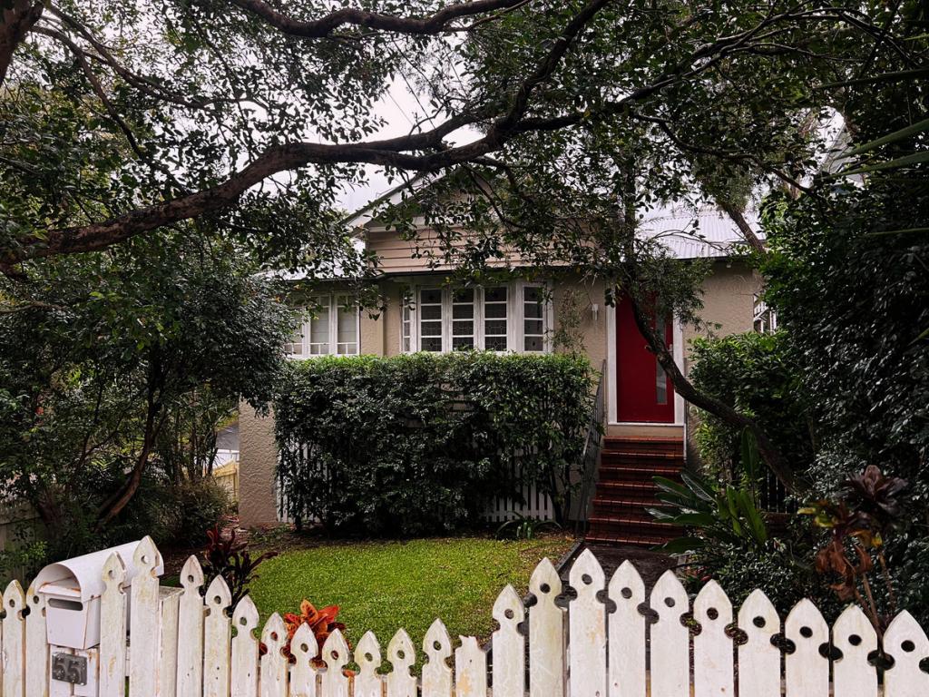 55 Roy St, Ashgrove, QLD 4060