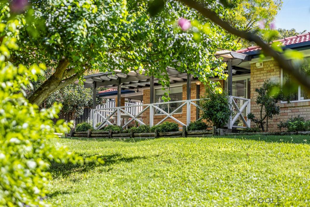 32 Strathdon Cres, Blaxland, NSW 2774