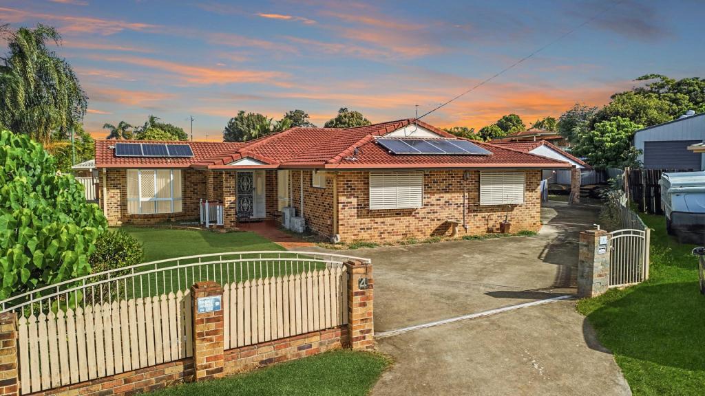 4 SILVERASH CT, REGENTS PARK, QLD 4118