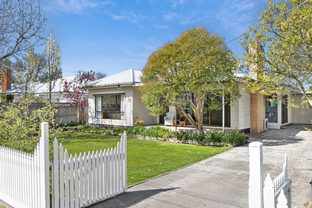 42 Wedge St, Kyneton, VIC 3444