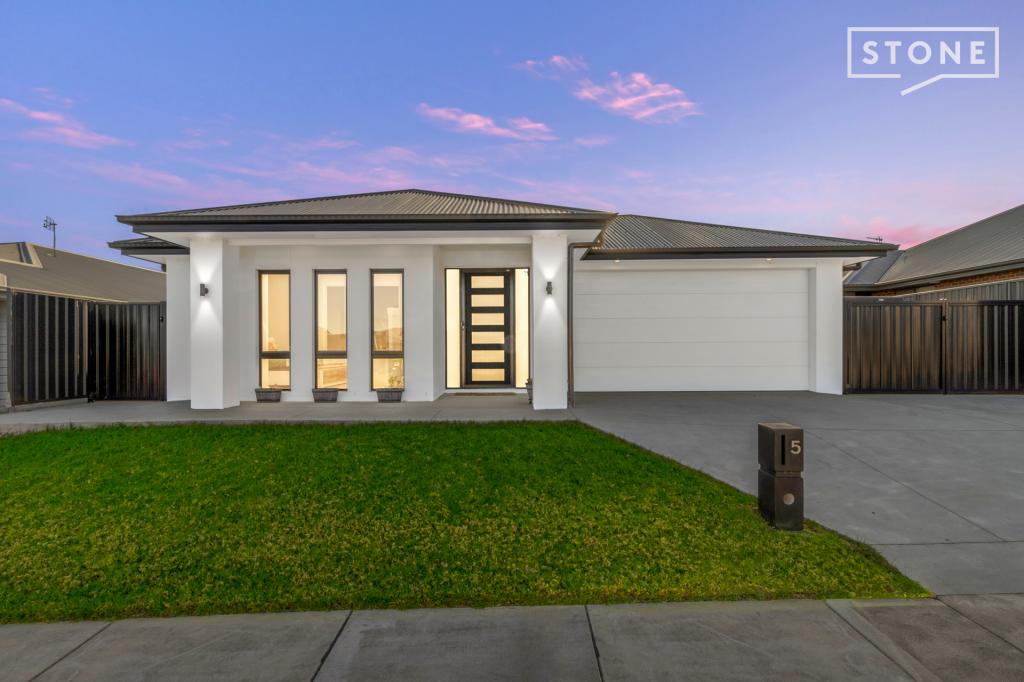 5 Quintero Cl, Heddon Greta, NSW 2321