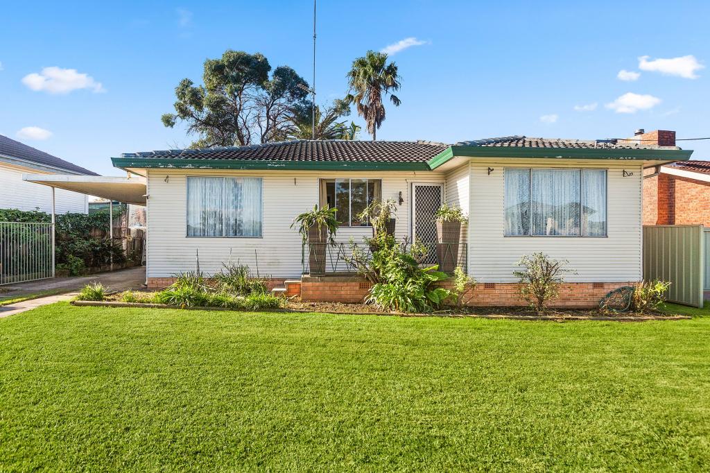 120 Wentworth St, Oak Flats, NSW 2529