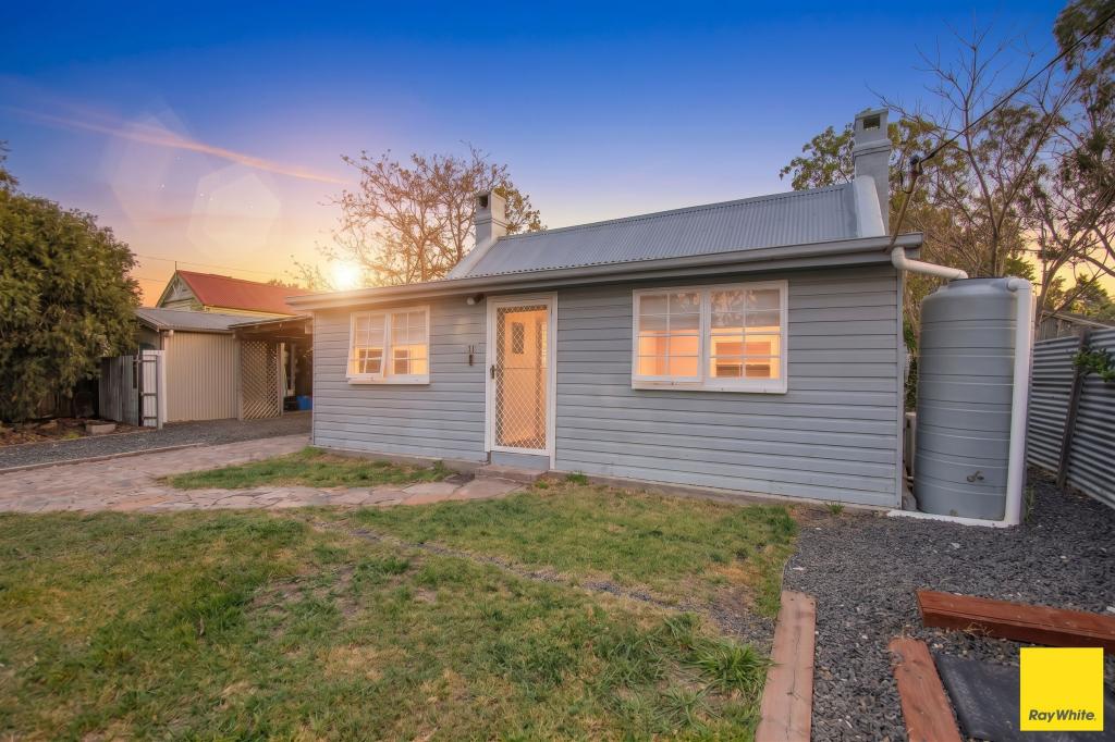 16 Queen St, Uralla, NSW 2358