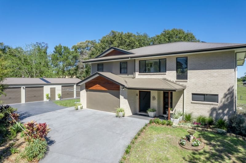 20 Charlton Ave, South Lismore, NSW 2480