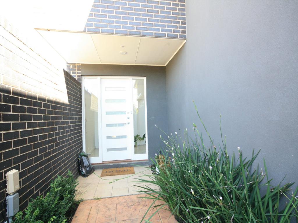 2/26 Ellen St, Springvale, VIC 3171