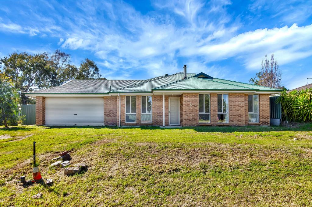 62 Carlisle St, Williamstown, SA 5351