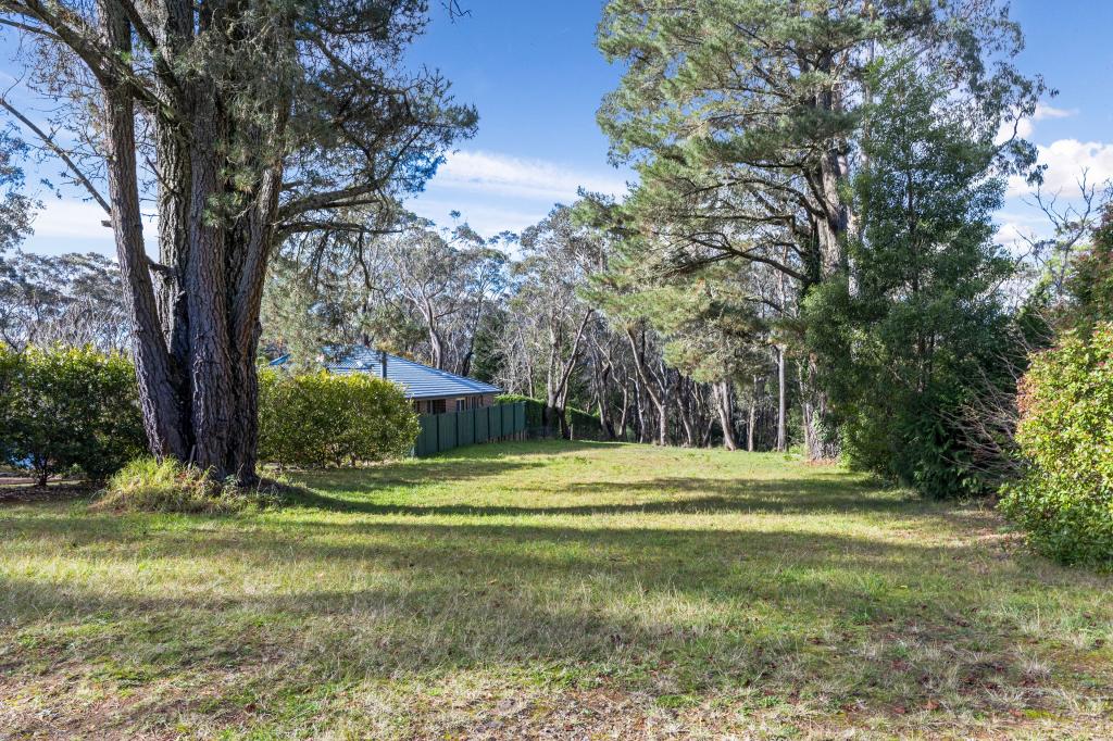 35 Jubilee Ave, Blackheath, NSW 2785