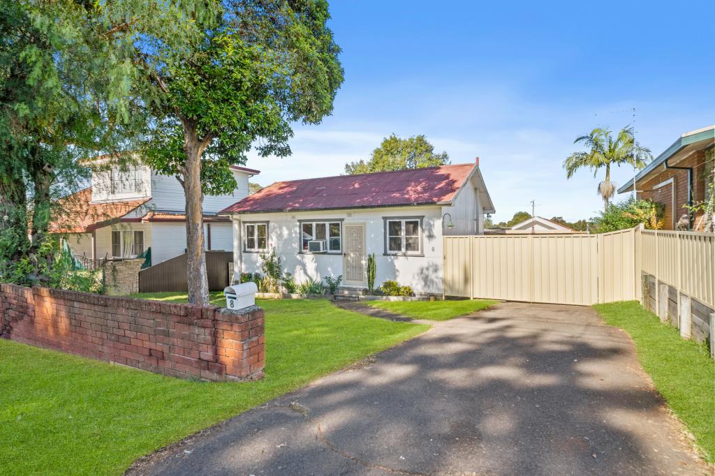 8 MILHAM ST, ST MARYS, NSW 2760