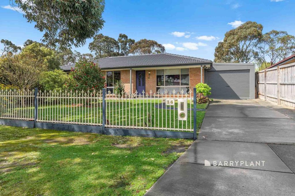 14 Pommel St, Pakenham, VIC 3810