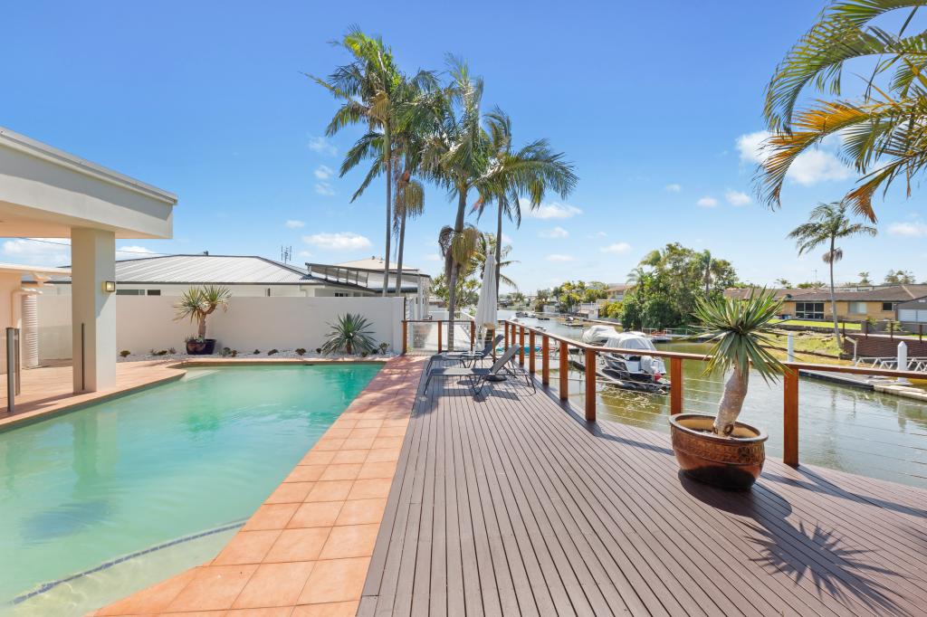 1 BAHIA CT, BROADBEACH WATERS, QLD 4218