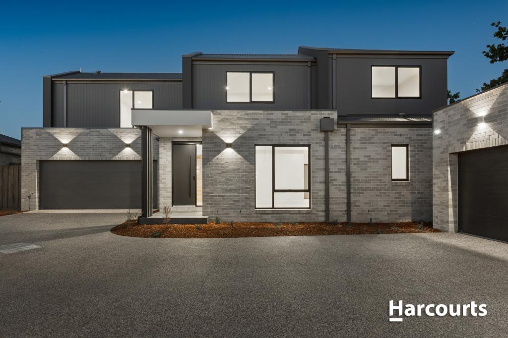 2/8 SOUTER ST, BEACONSFIELD, VIC 3807