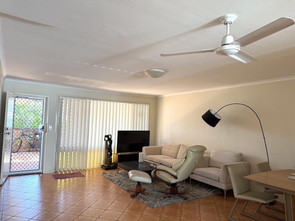 57 VATAKOULA PDE, MERMAID WATERS, QLD 4218