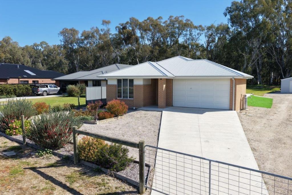 10 Riverview Dr, Barham, NSW 2732