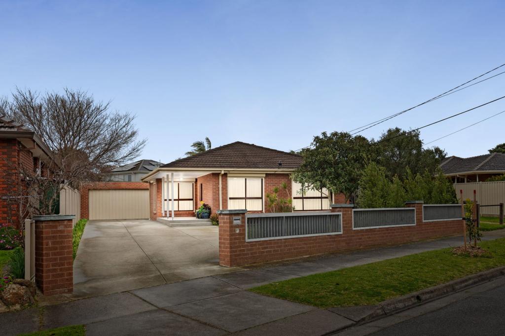 2 Goulburn Pl, Clayton South, VIC 3169
