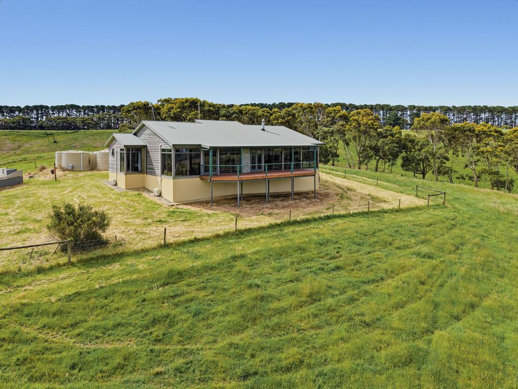 86 Three Bridges Rd, Deep Creek, SA 5204