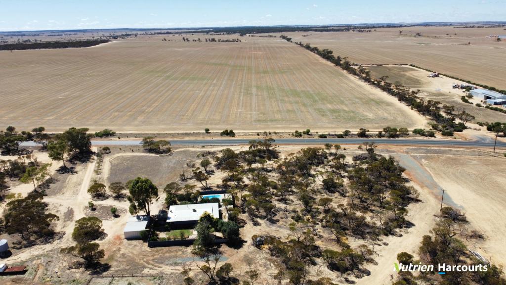 4417 Bruce Rock-Merredin Rd, Merredin, WA 6415