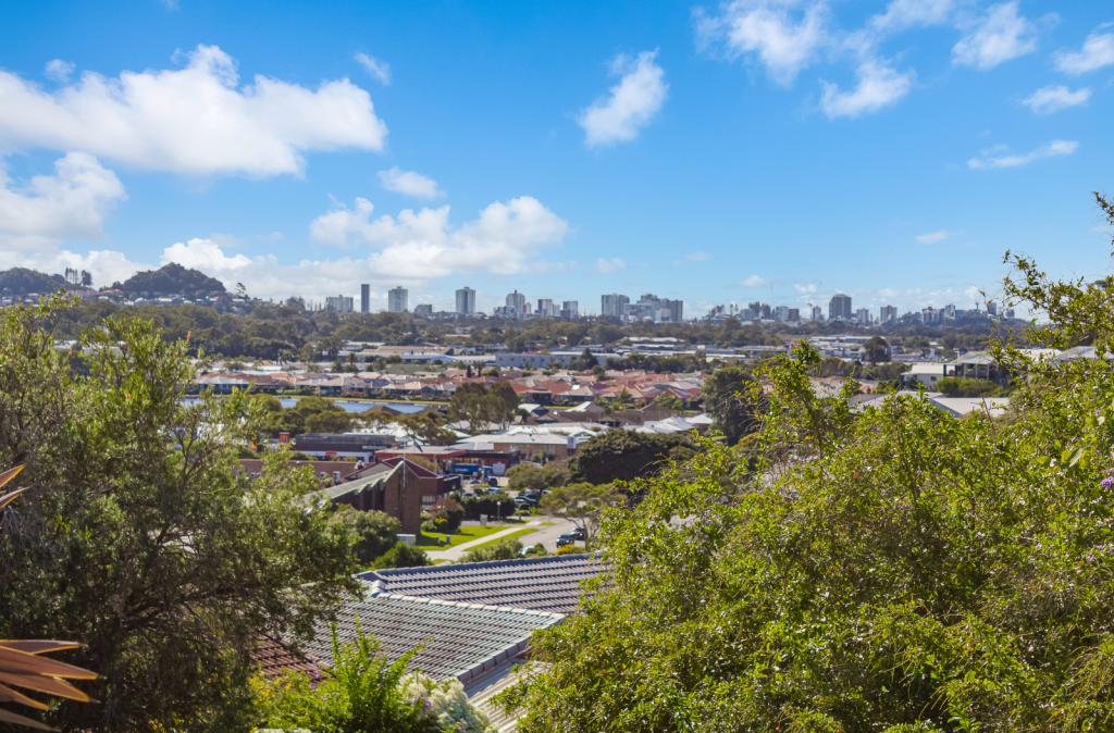 42 Castlecrag Ave, Banora Point, NSW 2486