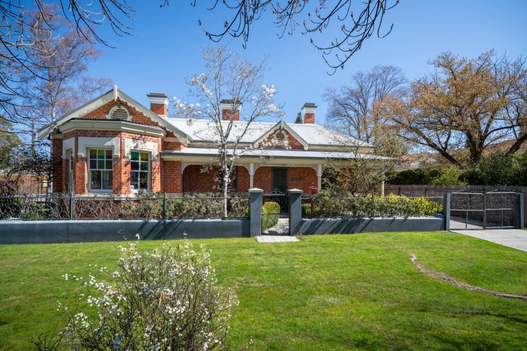 152 Brilliant St, Bathurst, NSW 2795