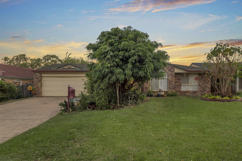 26 Solander Cct, Forest Lake, QLD 4078