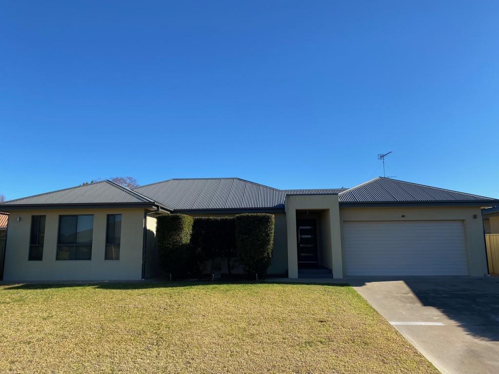 7 Angela Pl, Griffith, NSW 2680