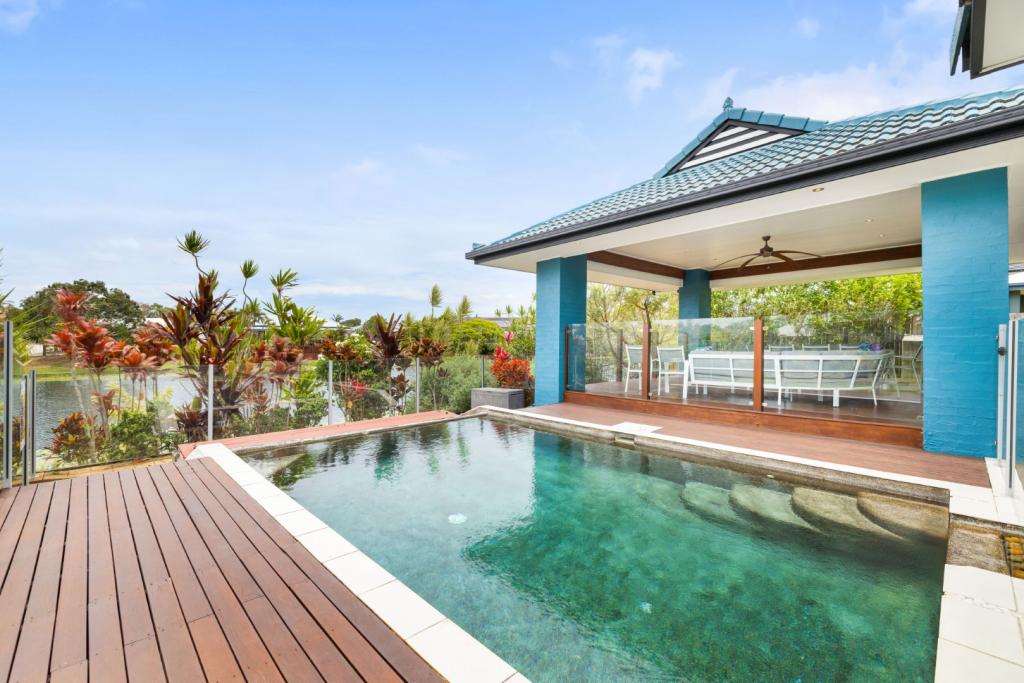 32 Wallaby Cct, Pelican Waters, QLD 4551